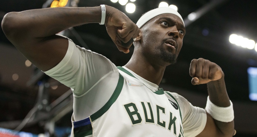 Bucks' Bobby Portis tweets about Woj not reporting his placement